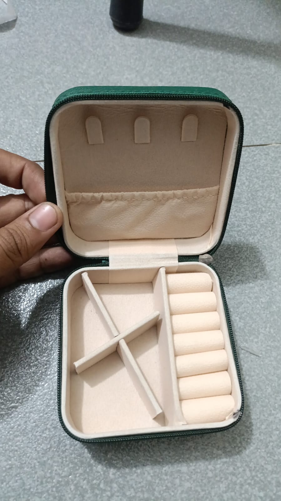Portable Jewelry Storage Box | Leather Organizer | Travel Case | Multipurpose Gift Box for Jewellery & Hair Accessories